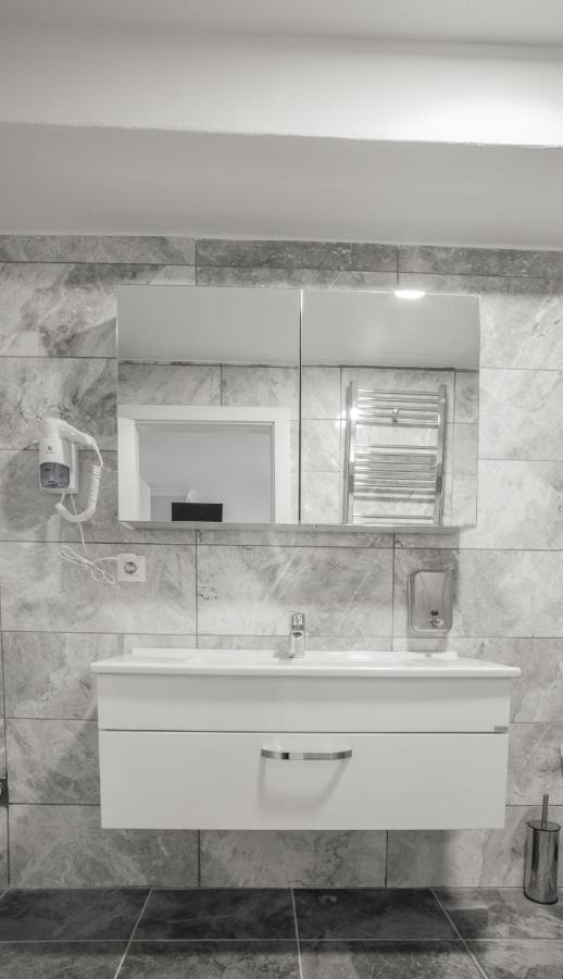 Emin Residence Istanbul Exterior photo